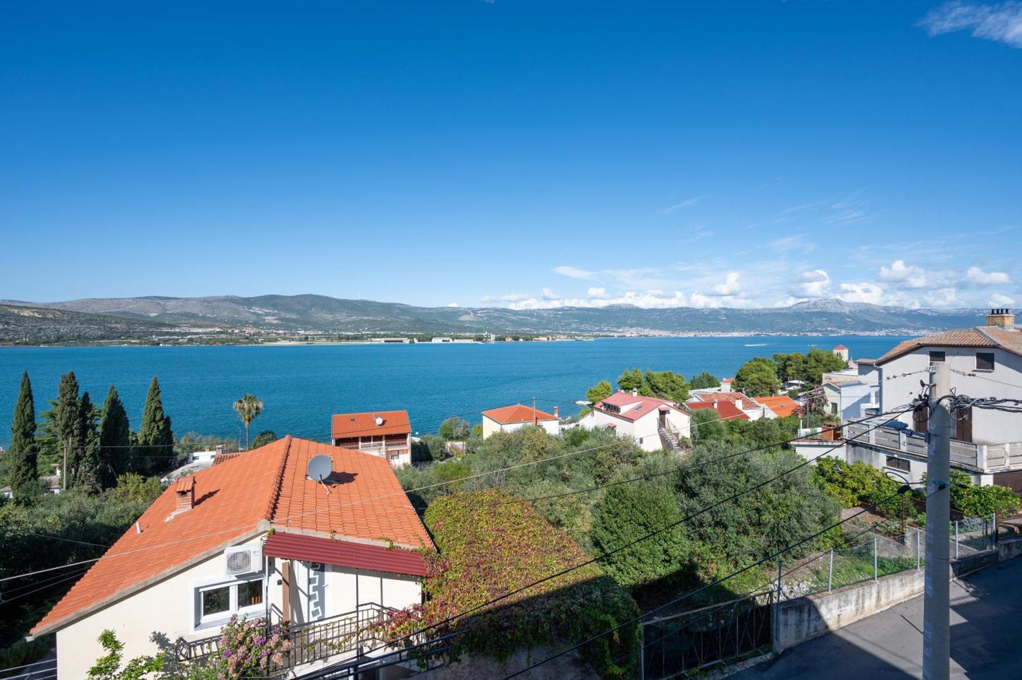 Apartments Filipo Trogir Eksteriør bilde