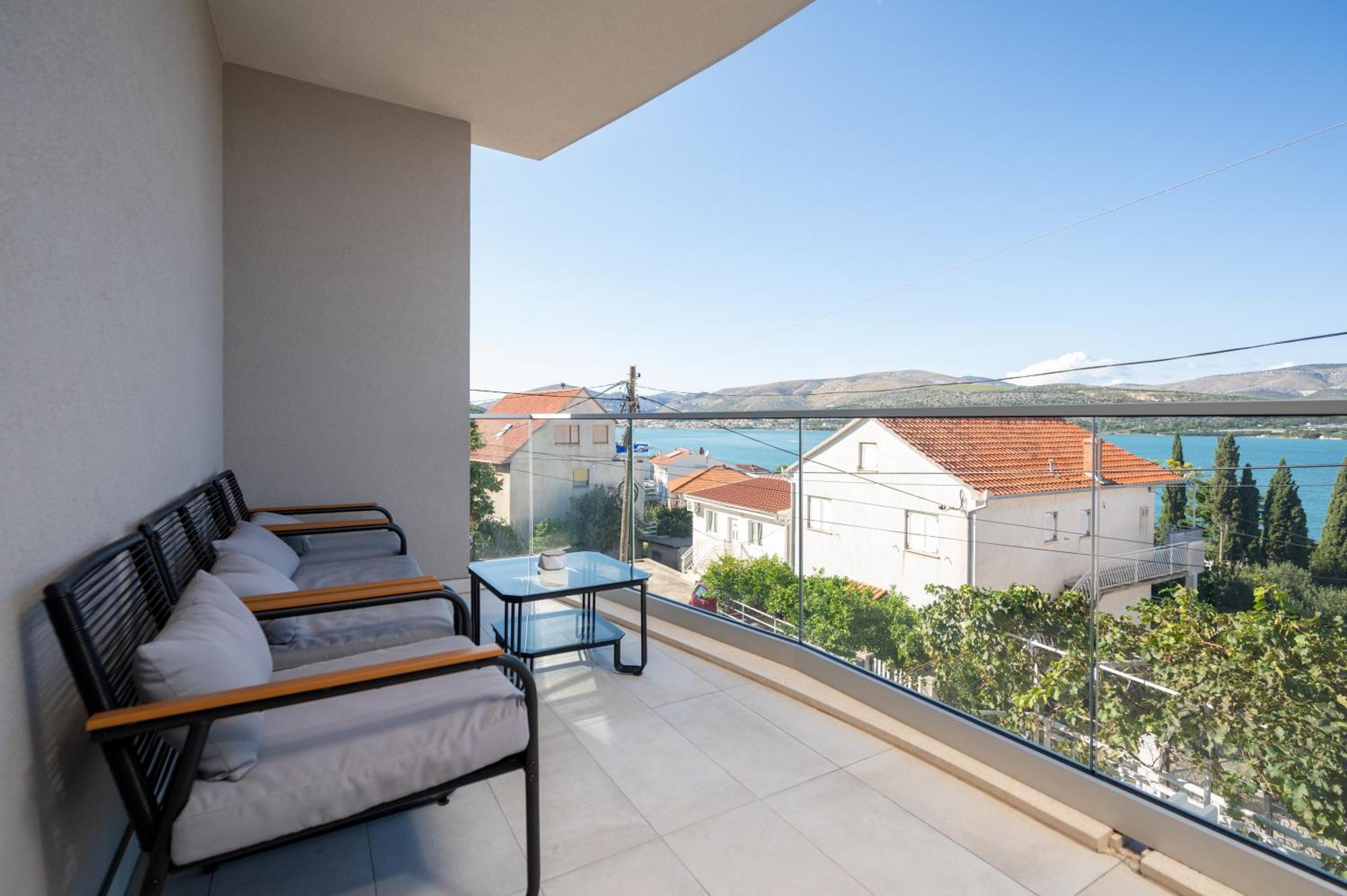 Apartments Filipo Trogir Eksteriør bilde